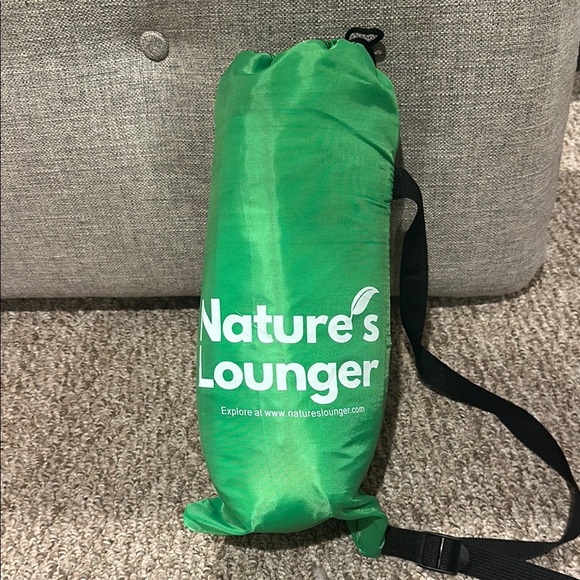 Vibrant Green Bean Bag Lounger - Picture 1 of 3